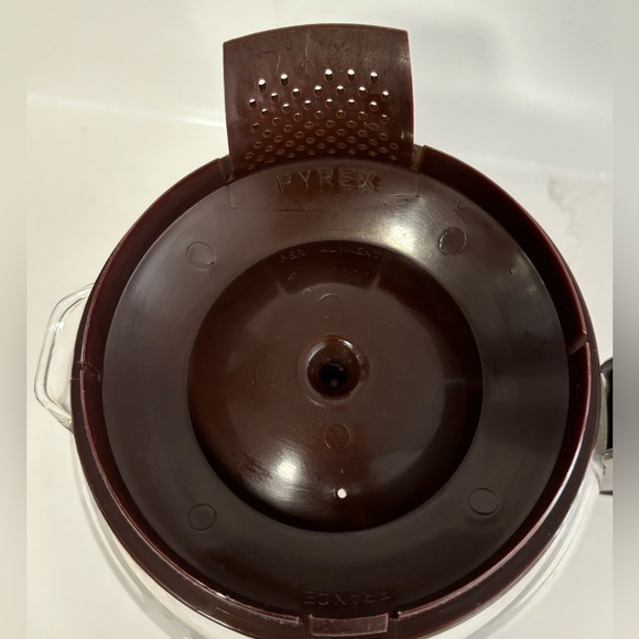 Vintage Pyrex French Teapot - Picture 4 of 5